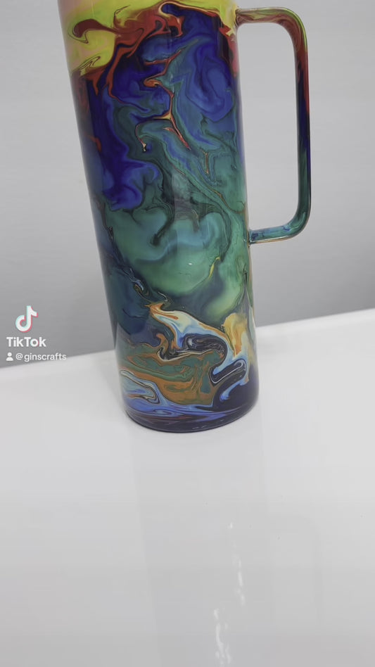 Swirl tumbler